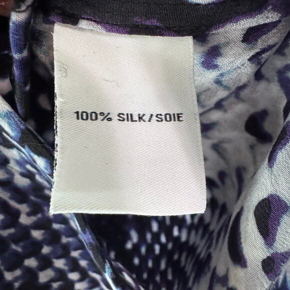 Diane von Furstenberg Top Womens 6 Black Snake Print Silk Hidden Button Front - Picture 14 of 15